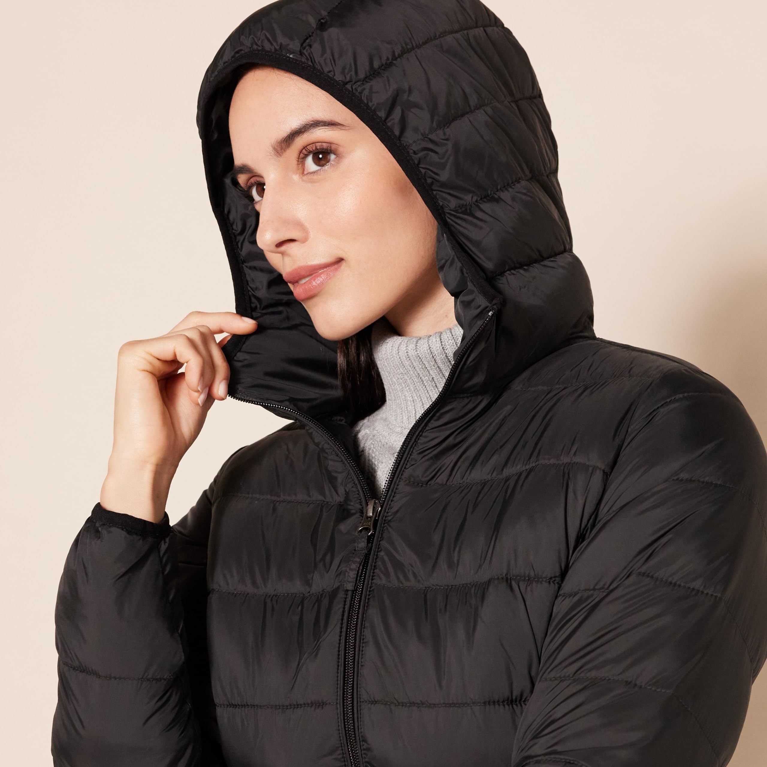 Doudoune léger résistant packable à capuche doudoune pour femme