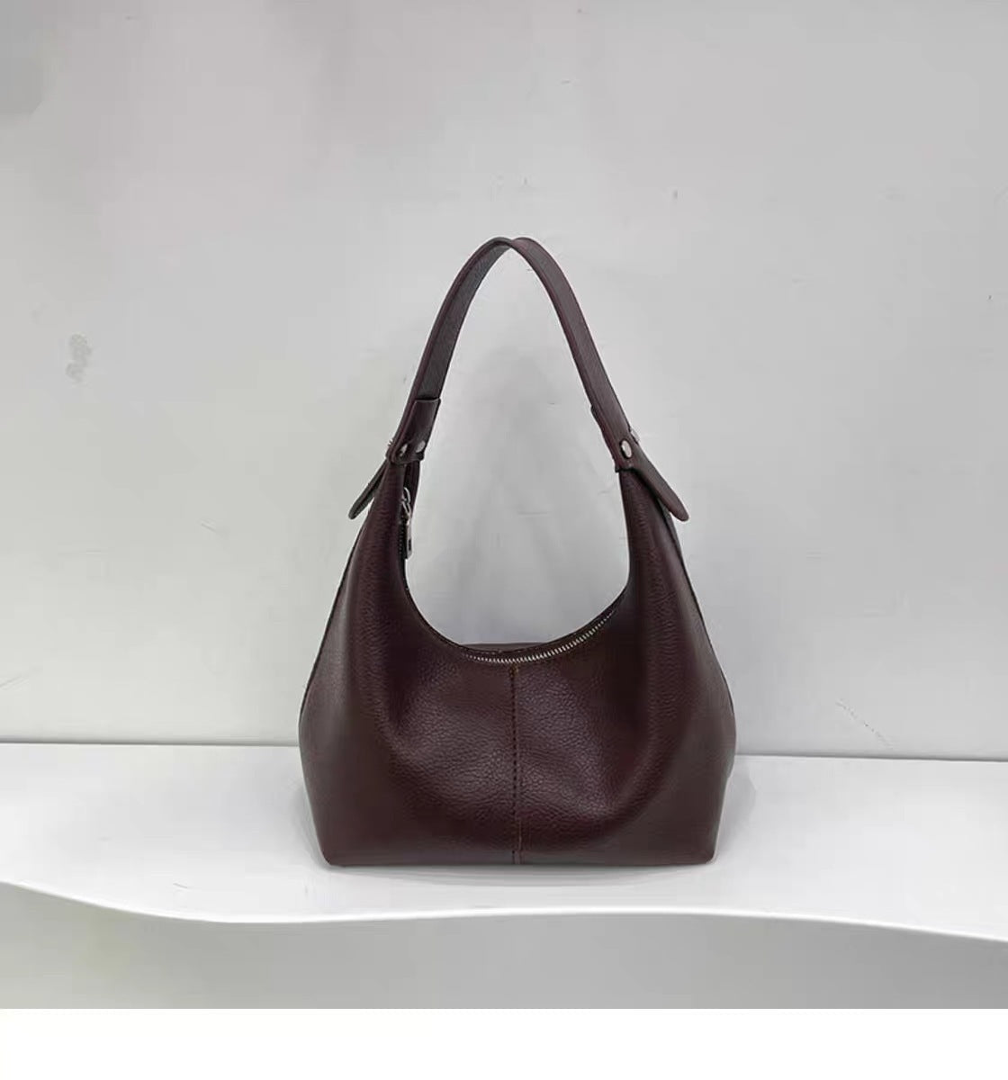 Women's Underarm Large Capacity Shoulder Bag Stylish Everyday Carry - LAKD London