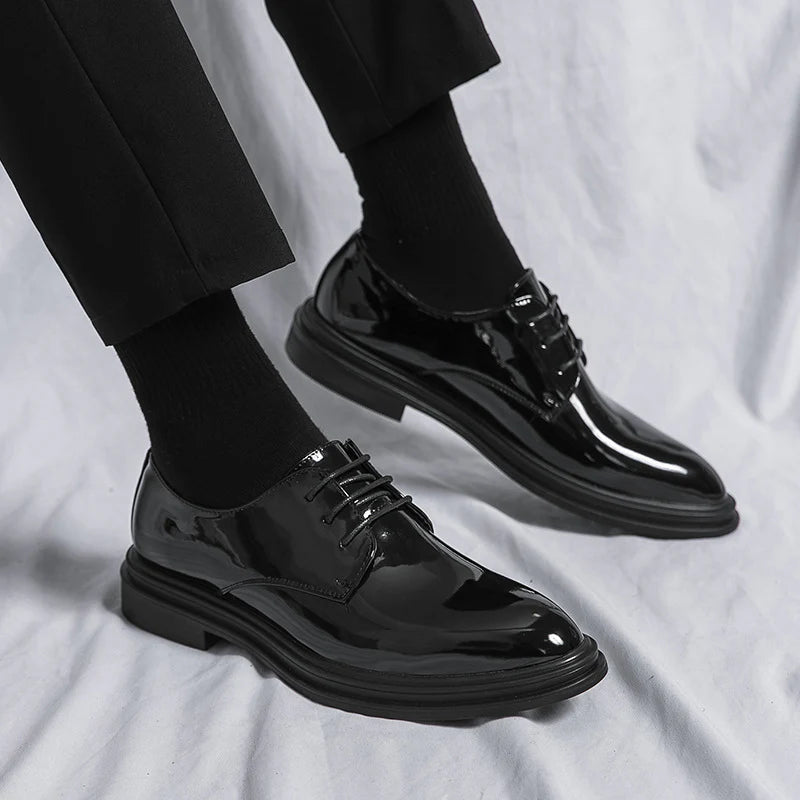 2026 Men's Black Patent Derby Dress Shoes Glossy British Formal Style