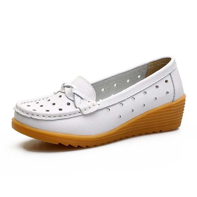 Escarpins cuir de vachette gommino semelle souple compensé pour femme