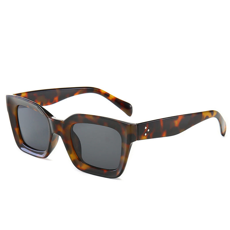 Stylish Protective Sunglasses For Men And Women Everyday Wear Fashion - LAKD London