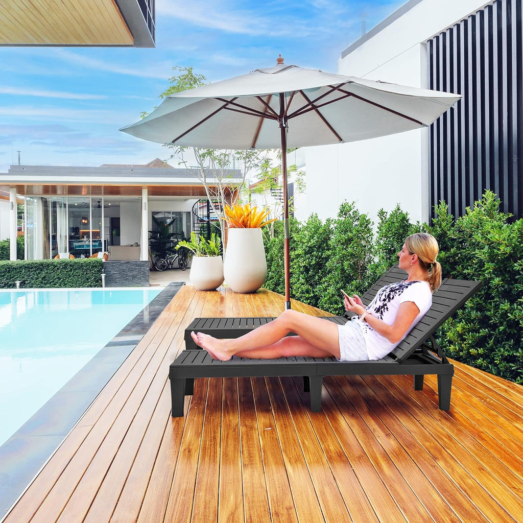 2026 Chaiselongue-Stühle für den Außenbereich, 4er-Set mit verstellbarer Rückenlehne, stabile Liegen für Terrasse und Poolrand, einfache Montage, wasserdicht und leicht mit einer Tragfähigkeit von 120 kg, schwarz