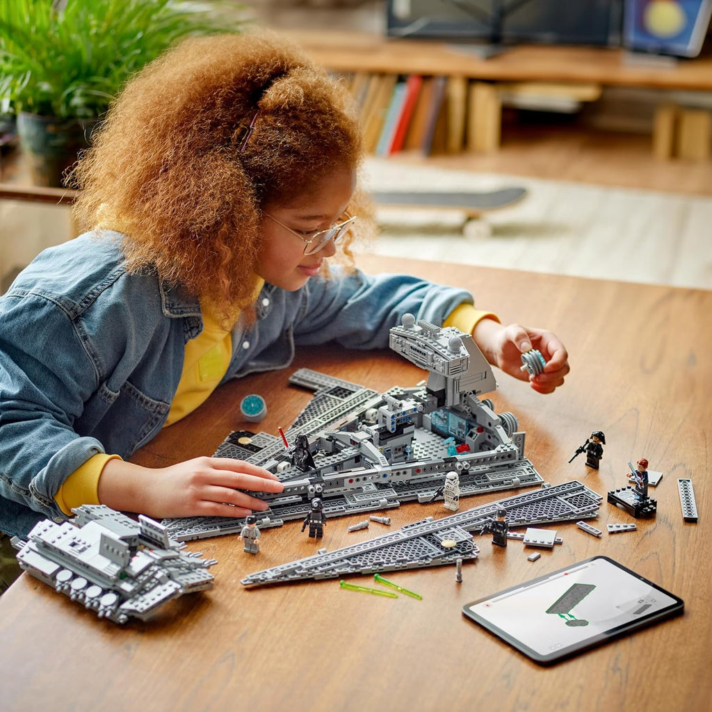 2026 2025 LEGO Star Wars Ensemble de Construction Destroyer Impérial - Construire & Exposer pour Garçons et Filles, À partir de 10 ans - Cadeau d’Anniversaire - Star Wars Darth Vader & 6 Figurines - 75394