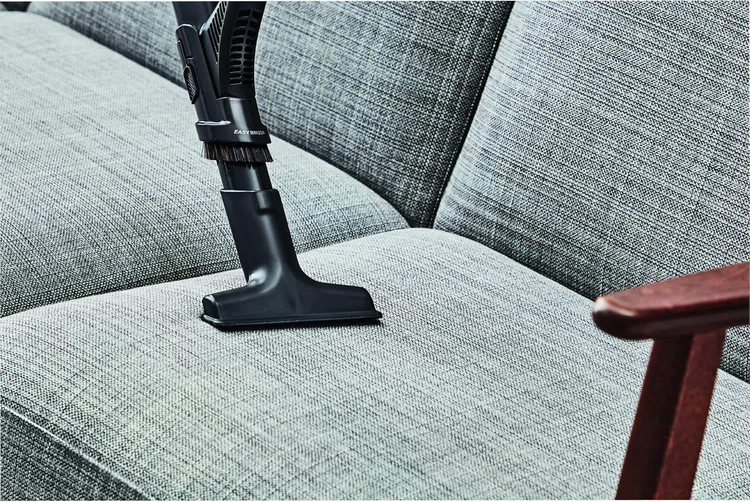 2026 2025 Rowenta RO7451EA – Aspirateur Silence Force Effitech, Ultra-Silencieux 57 dB, Haute Filtration, Sac XXL, Édition Limitée