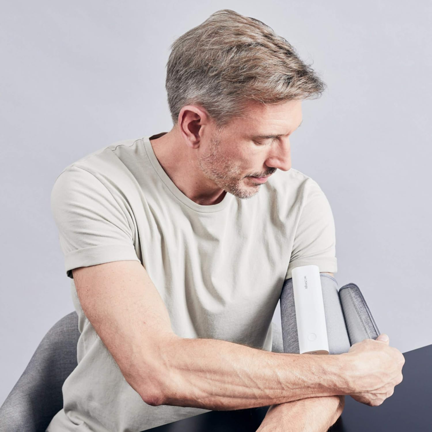 2026 2025 Withings BPM Connect - Tensiomètre Électronique à Bras, Tensiometre Bras, Appareil Pour Mesurer La Tension, Brassard Tensiometre - Synchronisation Wi-Fi et Bluetooth