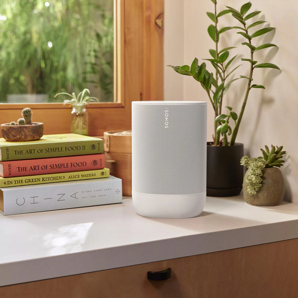 2026 2025 Sonos Move 2 – Enceinte Portable Intelligente Blanche avec Batterie 24 Heures, Bluetooth et Wi-Fi, Résistante à l’Eau, Son Stéréo Puissant et Commande Vocale