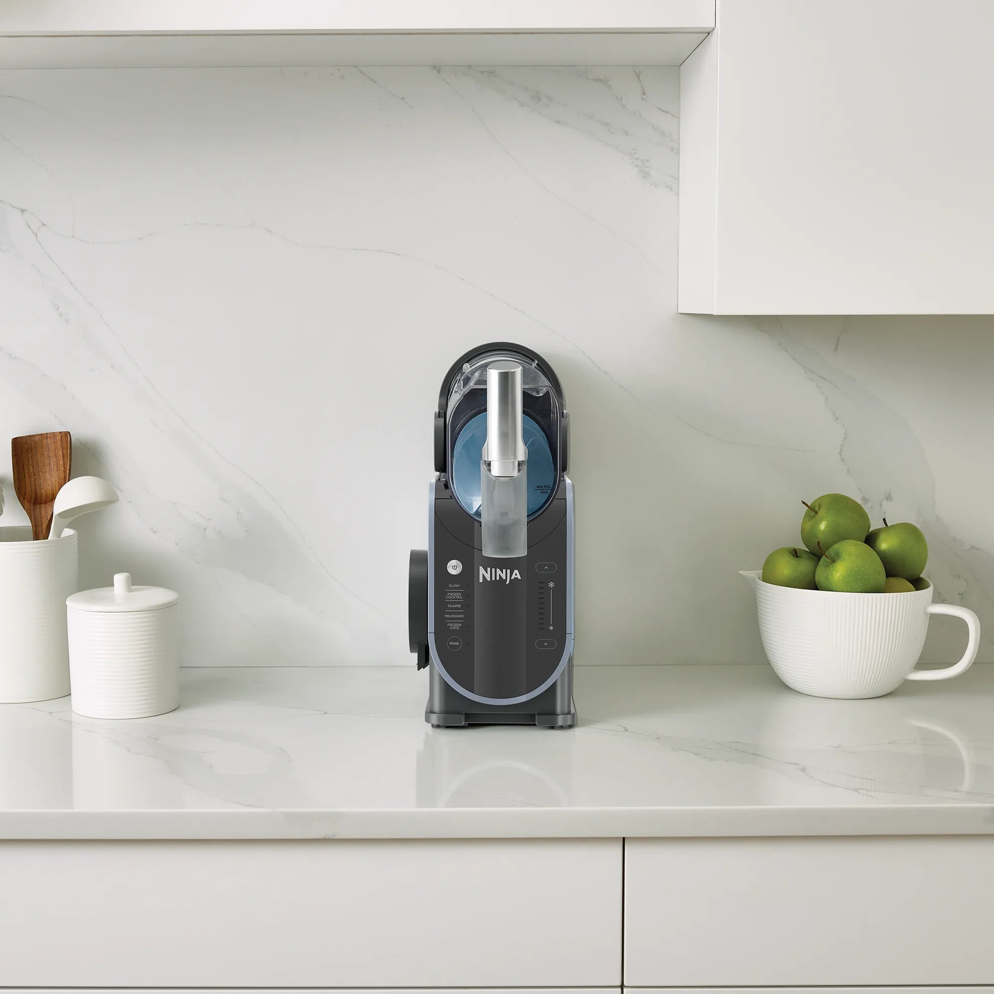 2026 2025 Ninja SLUSHi Professional – Machine à Boissons Glacées 2,6L, Rapide & Facile, Édition Limitée