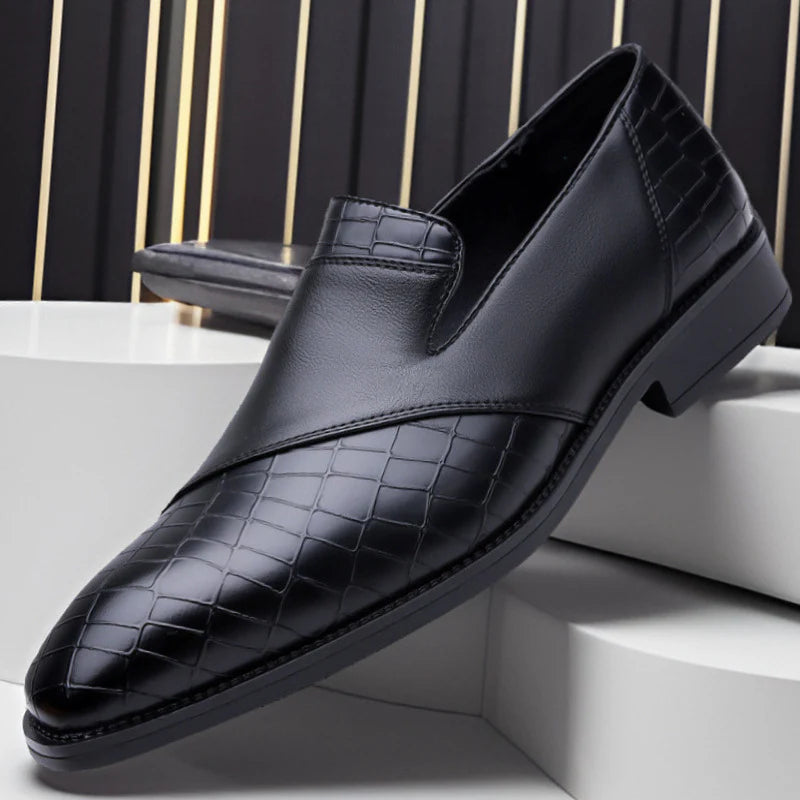2026 Men's British Leather Dress Shoes Tassel Business Breathable Style Formal