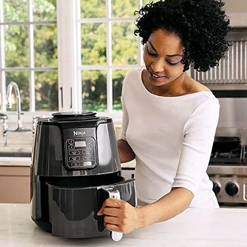 2026 Friteuse à air Ninja AF101, 4 Qt, Noir/Gris