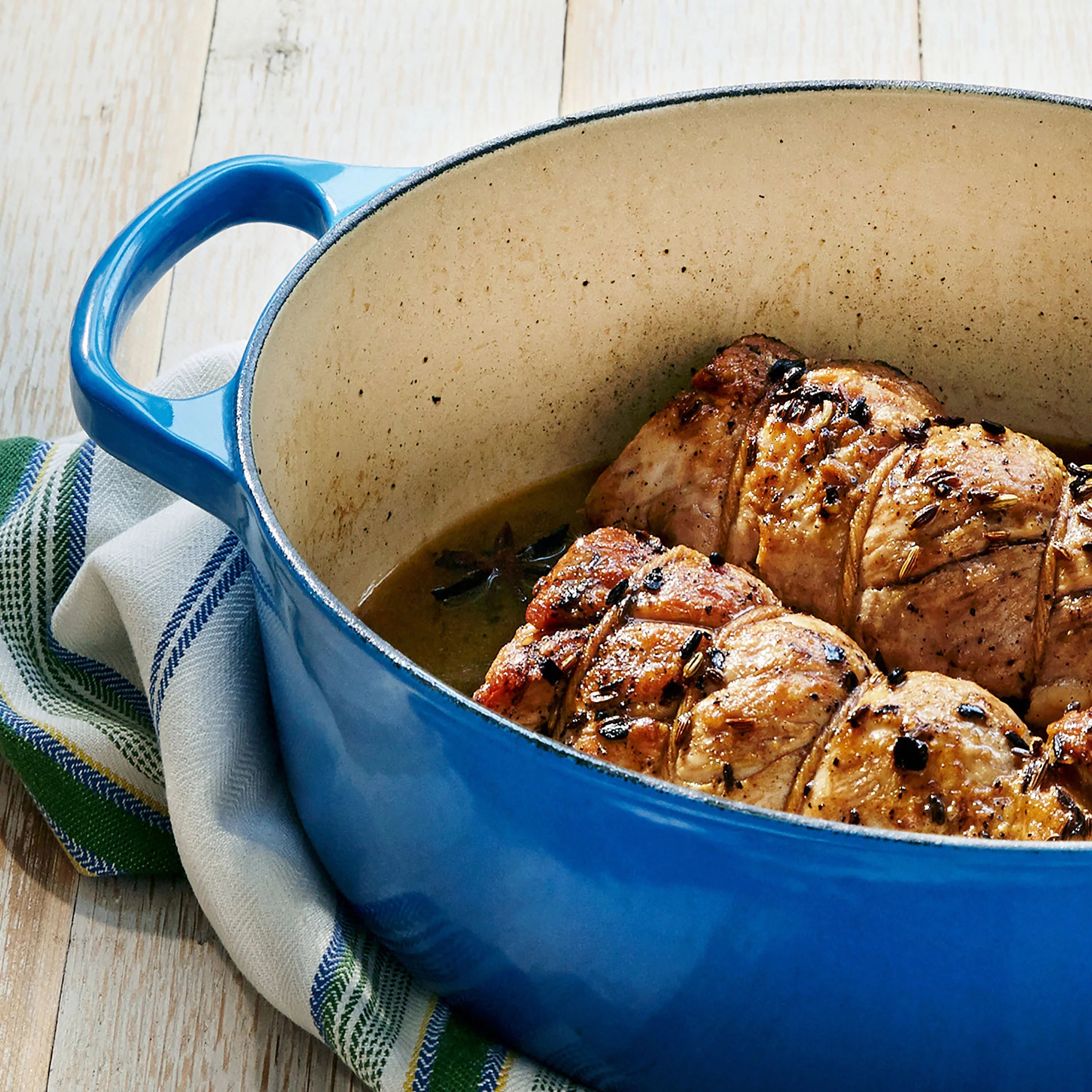 2026 2025 Le Creuset Signature Cocotte Ronde en Fonte Émaillée 13,25 Quart – Couleur Marseille