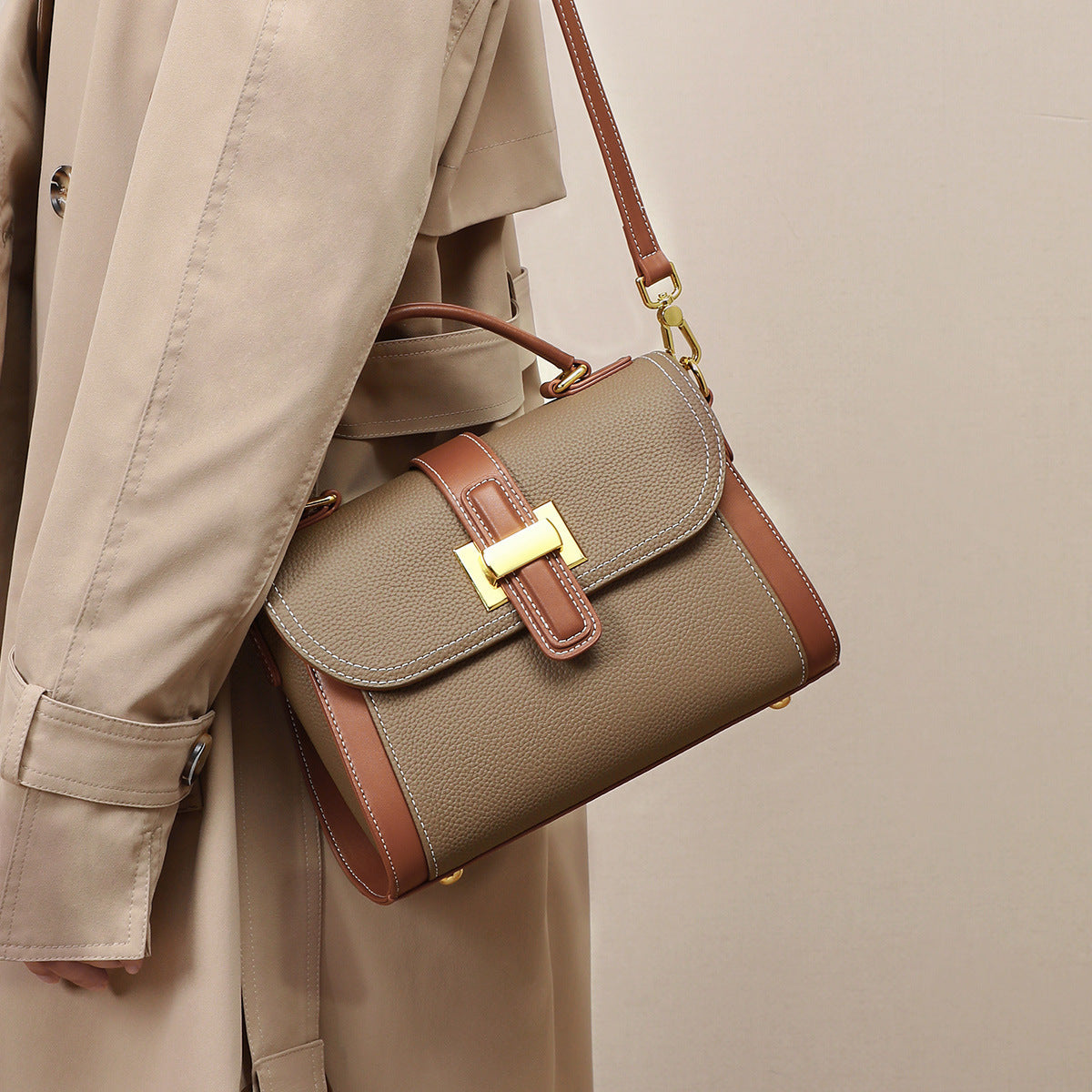 Sac à main luxe en cuir véritable à une épaule texturé créateur pour femme