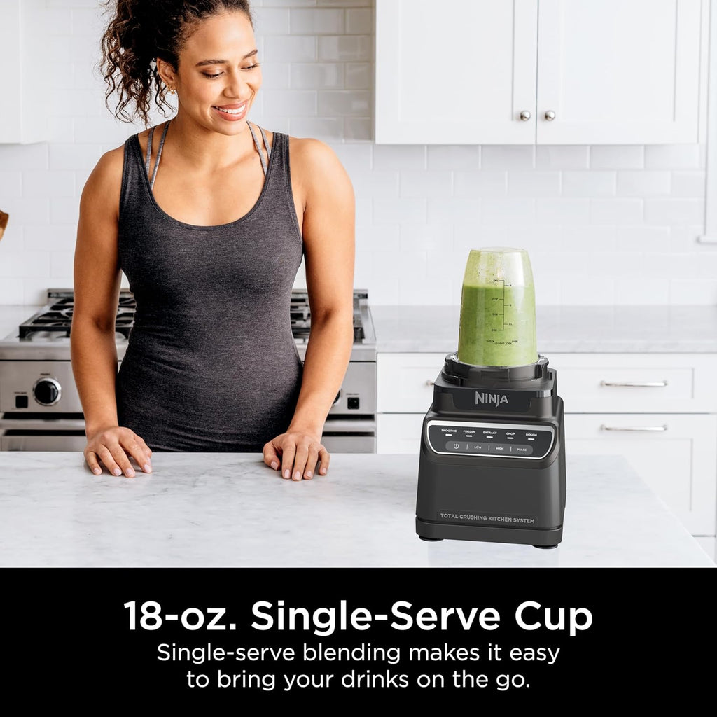2026 2025 Ninja Mega Kitchen System, 1500W, Blender XL 72 oz et Robot Culinaire 8 Tasses avec (2) Gobelets To-Go 16 oz, Technologie Total Crushing - Smoothies, Glace Pilée, Purées, Pâte & Plus, Noir, BL770