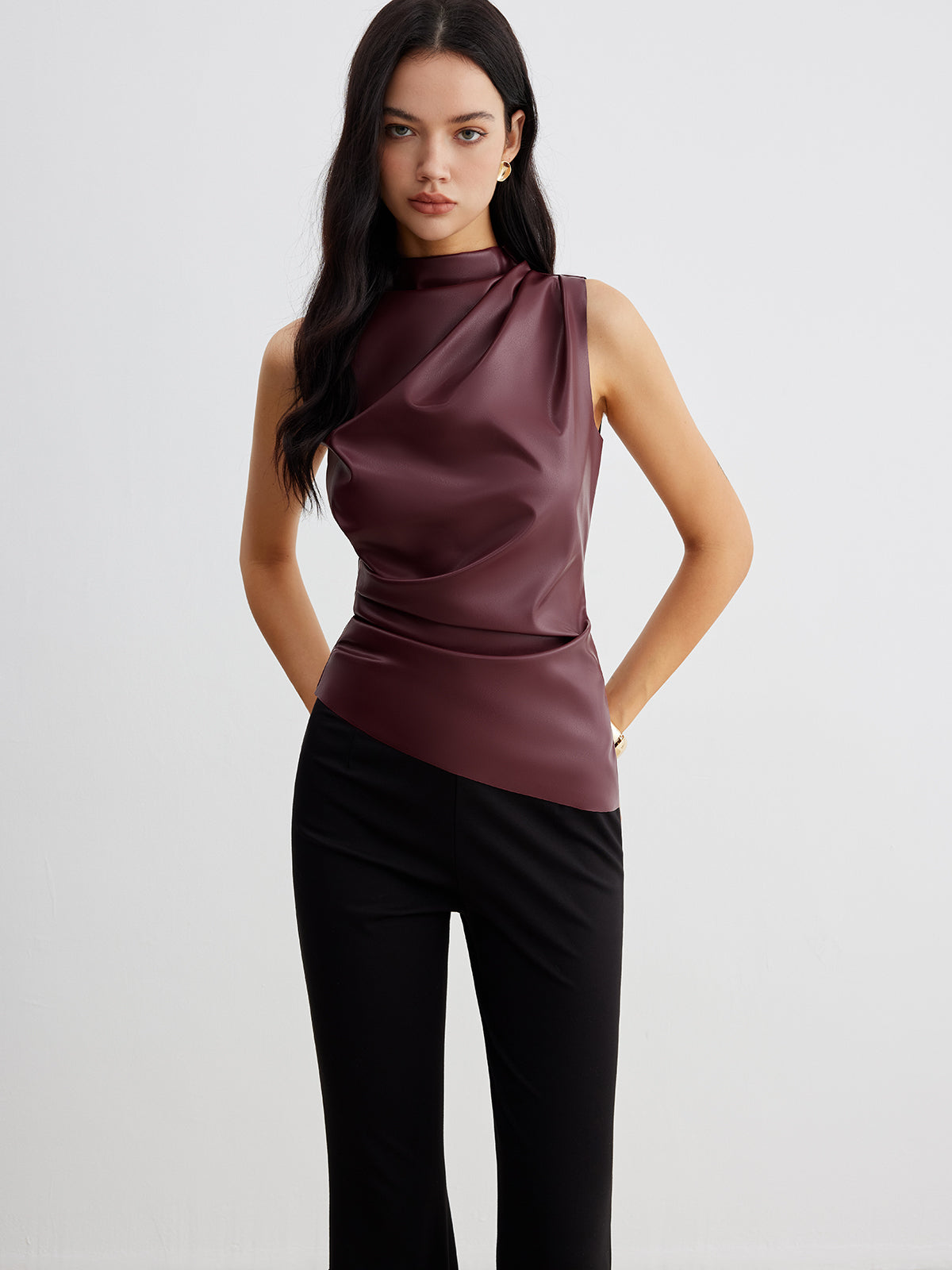 Chemisier été en similicuir sans manches chic col montant pour femme