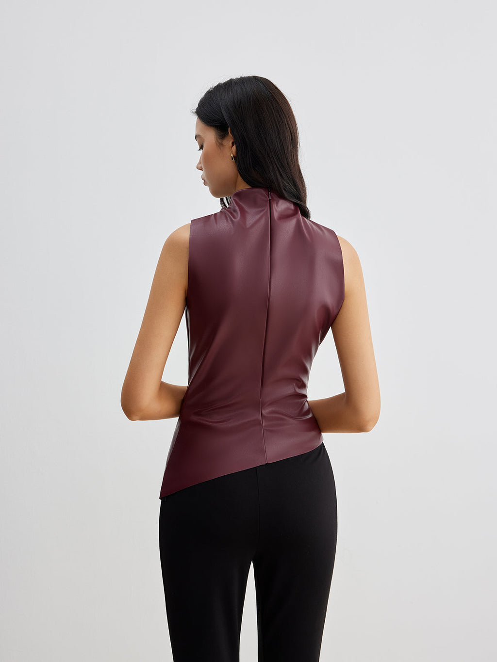 Chemisier été en similicuir sans manches chic col montant pour femme