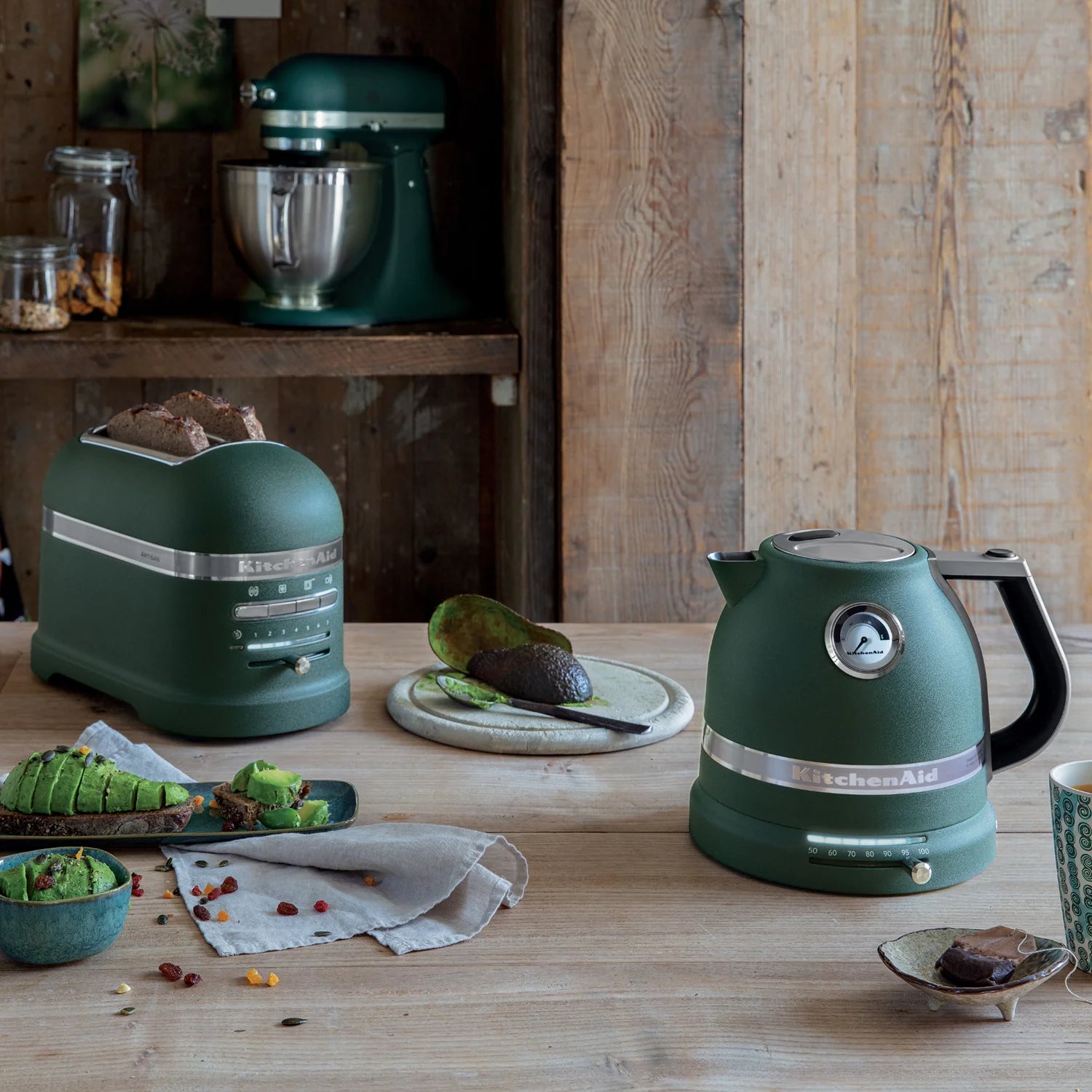2026 KitchenAid Artisan Frühstücksset inkl. Wasserkocher 5KEK1522, 2 Scheiben Toaster 5KMT2204 und Brötchenaufsatz