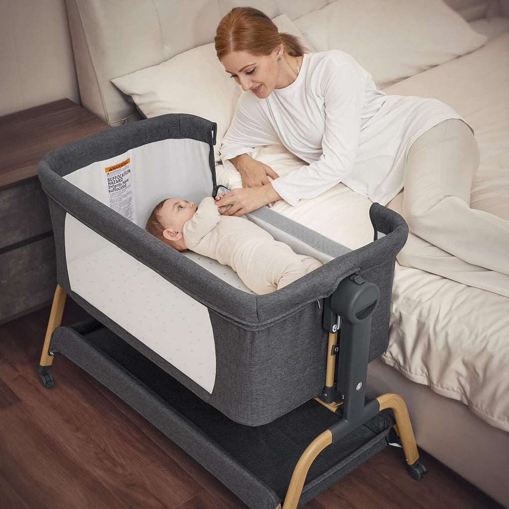 2026 Babywiege, Schaukelwiege, Beistellbett mit bequemer Matratze und Rädern, 6-fach höhenverstellbar, leicht zusammenklappbar, tragbares Beistellbett für Neugeborene