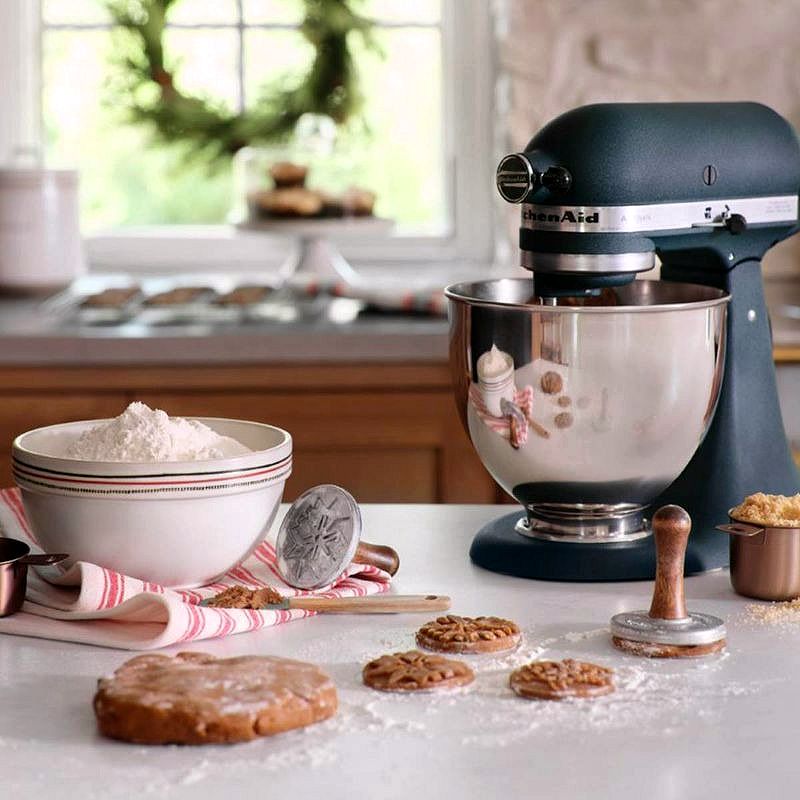 2026 KitchenAid Artisan – Robot pâtissier 10 vitesses à tête inclinable – Hearth Hand with Magnolia