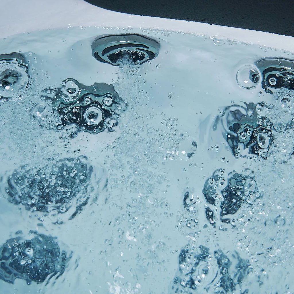 2026 Outdoor Whirlpool Oasis