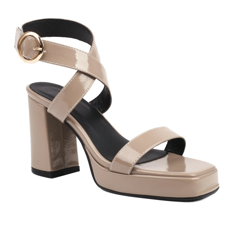 Sandales bout carré croisé boucle talon épais été pour femme