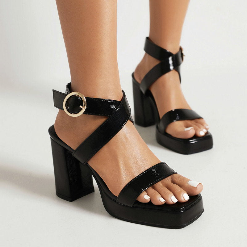 Sandales bout carré croisé boucle talon épais été pour femme