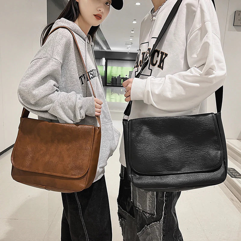 2026 Men's British Style Simple Vintage PU Leather Messenger Bag