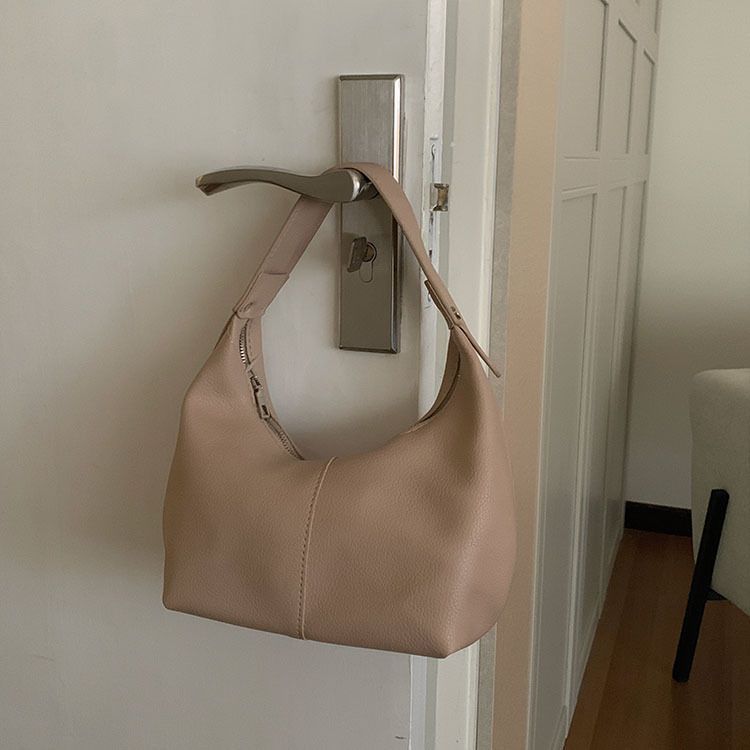 Women's Underarm Large Capacity Shoulder Bag Stylish Everyday Carry - LAKD London