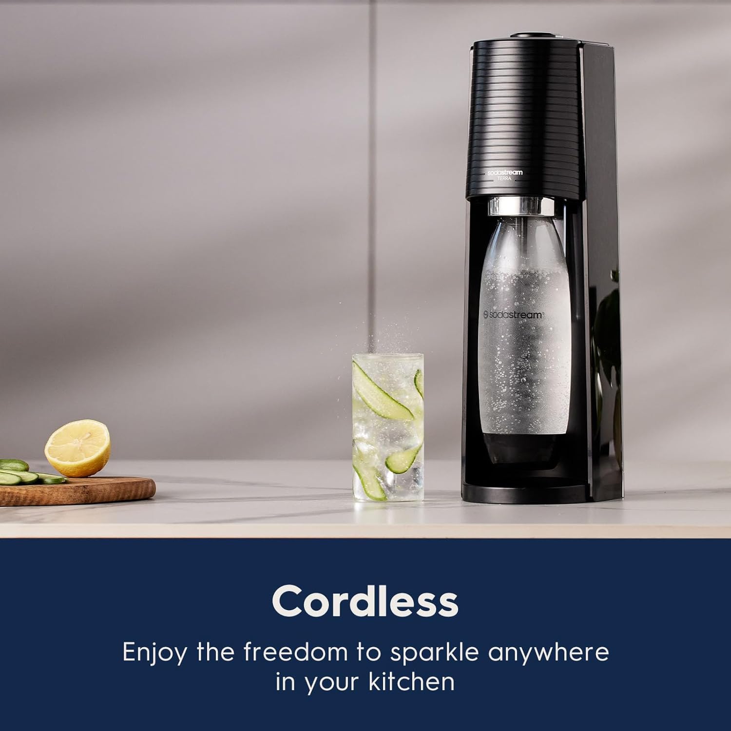 2026 2025 SodaStream Terra Machine à Eau Pétillante Bundle (Noir), avec CO2, Bouteilles Compatibles Lave-Vaisselle et Arômes Bubly Drops