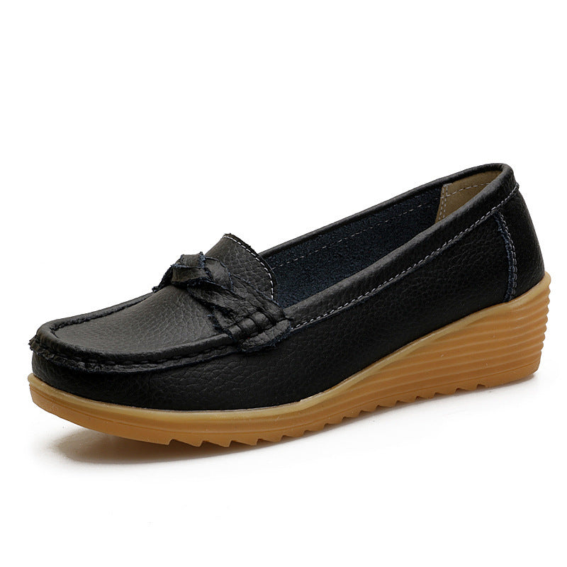 Escarpins cuir de vachette gommino semelle souple compensé pour femme
