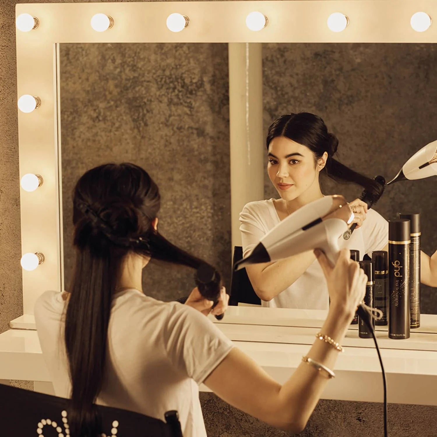 2026 2025 Sèche-Cheveux ghd Helios Blanc – Haute Performance, Brillance 30% en Plus et Coiffage Rapide