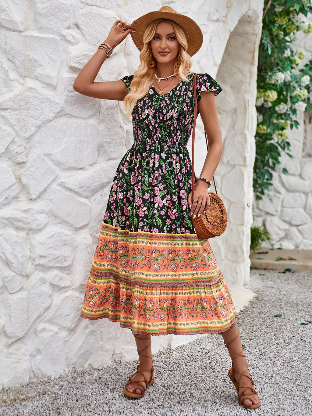 Robe fleuri col V à volants sans manches bohemian été plage pour femme