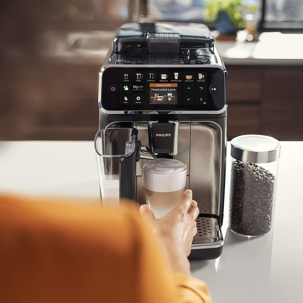 2026 Philips Série 5400 Machine Expresso - Café à Grain - LatteGo Mousseur à Lait, 12 Spécialités de Café, Affichage Intuitif, 4 Profils Utilisateur, Noir (EP5441/50)