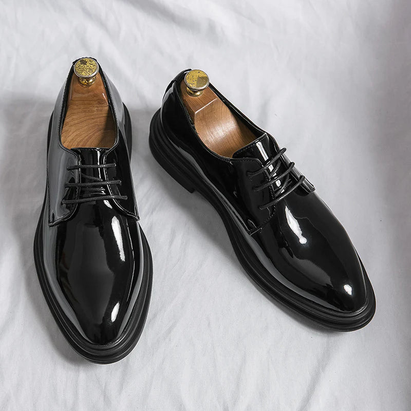 2026 Men's Black Patent Derby Dress Shoes Glossy British Formal Style