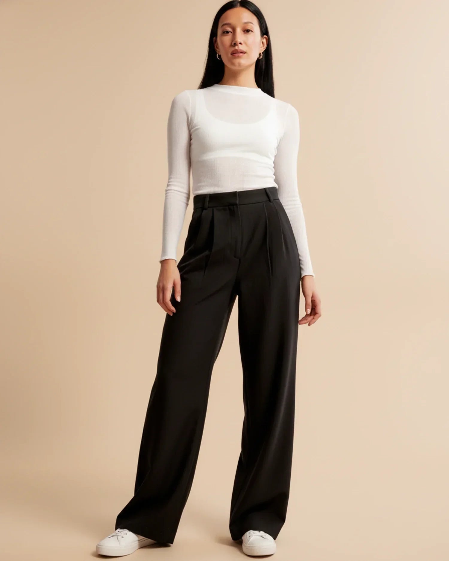 Pantalon taille haute plissé jambes larges tailleur coupe pour femme