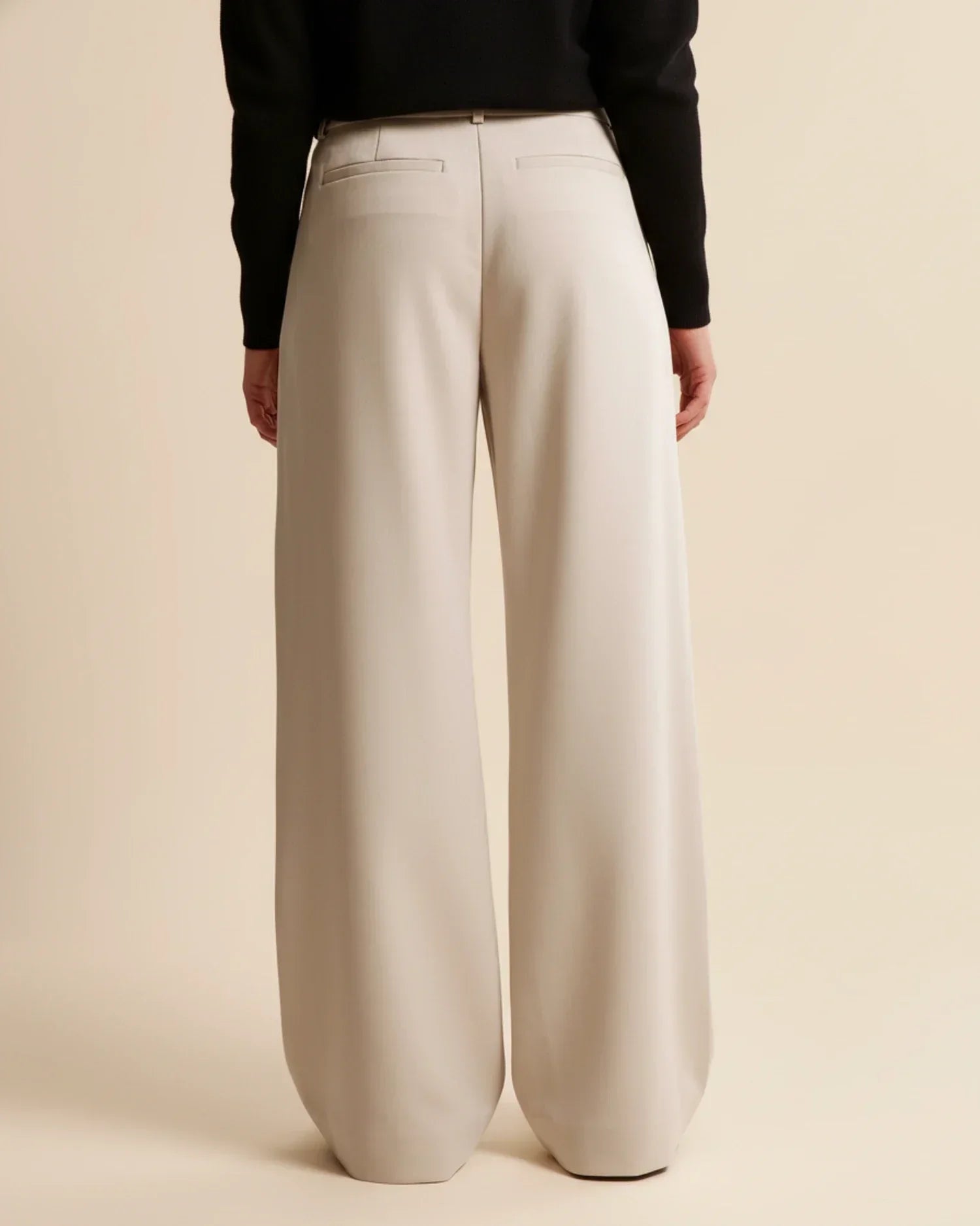 Pantalon taille haute plissé jambes larges tailleur coupe pour femme
